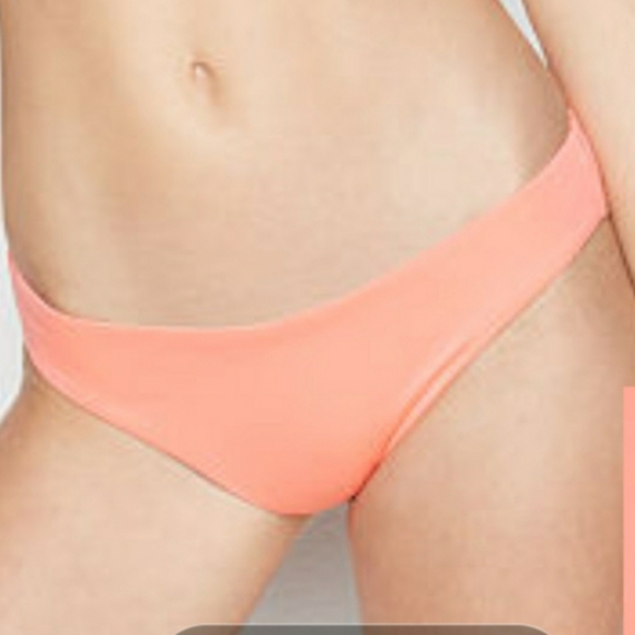 Victoria Secret Medium basic hipster bottom - Picture 2 of 3